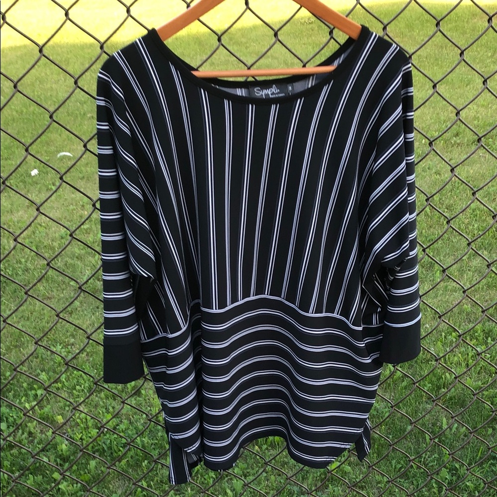 SYMPLI Black & White Striped Boxy Size 14 Top Stretchy & Doesn’t Crease #1227
